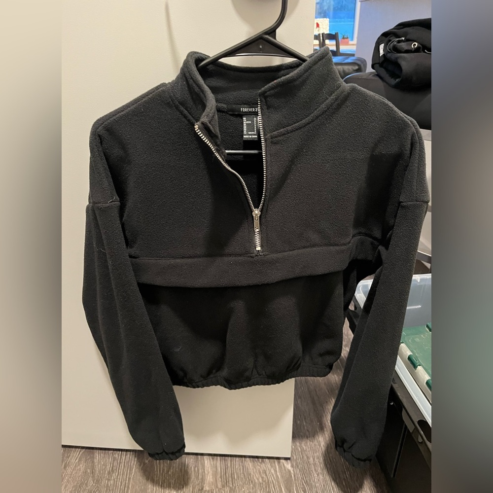 Forever 21 size small sweater